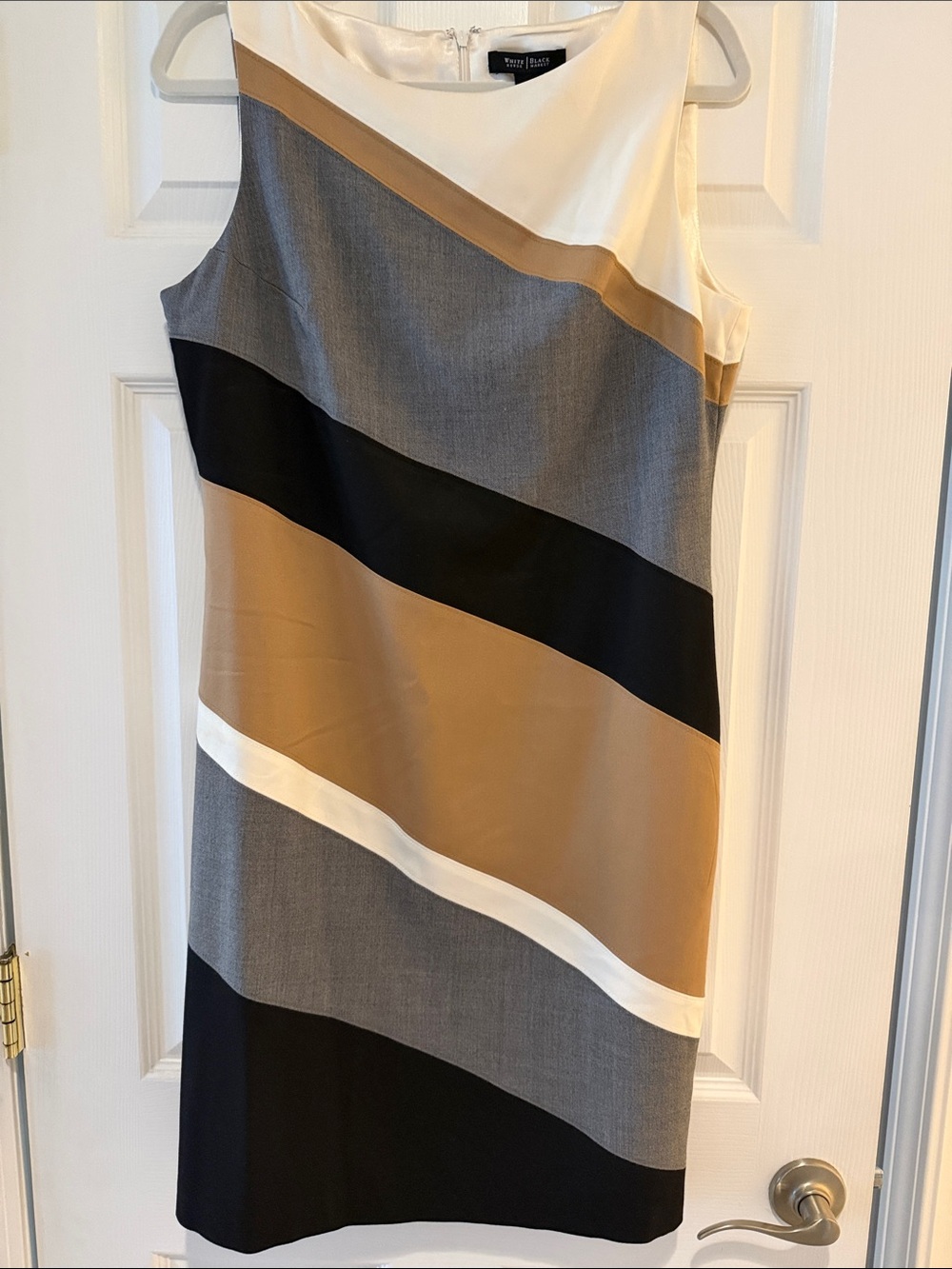 WHBM Sleeveless Colorblock Shift Dress in Cream, Gray & Tan